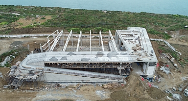 AKÇAABAT YARI OLİMPİK KAPALI YÜZME HAVUZUNA KAVUŞACAK