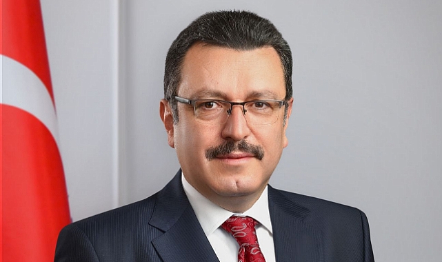 BAŞKAN GENÇ HEMŞİRELER GÜNÜ'NÜ KUTLADI