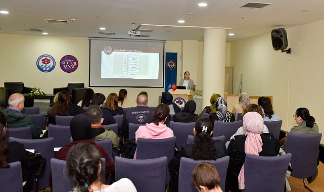 BÜYÜKŞEHİR BELEDİYESİ HİZMET İÇİ EĞİTİMLERE DEVAM EDİYOR