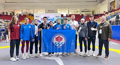 BÜYÜKŞEHİR BELEDİYESİ SPORCULARI ŞAMPİYONLUKLARA KOŞUYOR