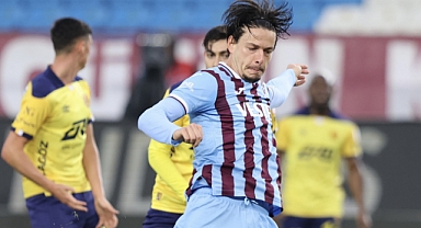 ENİS ‘DESTAN’ YAZARAK SEZONU KAPATTI