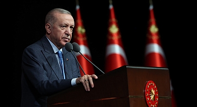 ERDOĞAN AÇIKLADI: TÜRKİYE'DE REİSİ İÇİN BİR GÜNLÜK YAS İLAN EDİLDİ