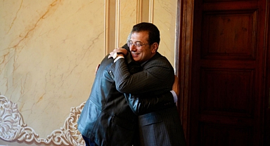 İMAMOĞLU, RAMALLAH BELEDİYE BAŞKANI'YLA GÖRÜŞTÜ