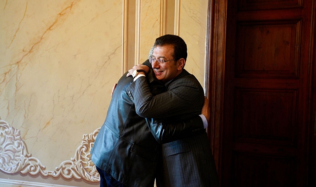 İMAMOĞLU, RAMALLAH BELEDİYE BAŞKANI'YLA GÖRÜŞTÜ