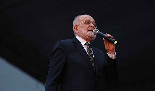 KARAMOLLAOĞLU GENEL BAŞKANLIĞI BIRAKACAĞINI AÇIKLADI