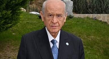 KÜME DÜŞECEK TAKIMLARA BAHÇELİ 'DESTEĞİ': TÜRK FUTBOLU STRESE GİRMESİN