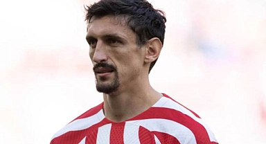 STEFAN SAVİC KARARSIZLIĞI