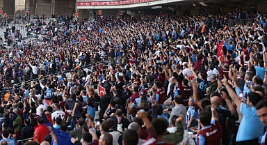 TARAFTARLAR AVCI’YA ÇOK ÖFKELİ