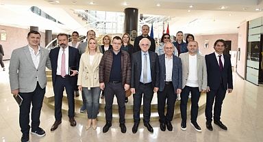 TİFLİS'TEKİ SAĞLIK KURULUŞLARI TRABZON İLE İŞ BİRLİĞİNE İSTEKLİ VE HAZIR