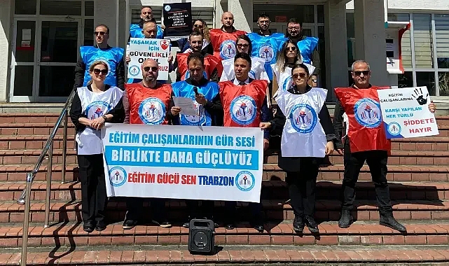 TRABZON'DA ÖĞRETMENLERDEN İKİ GÜNLÜK İŞ BIRAKMA EYLEMİ