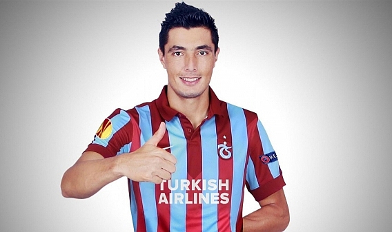 VE ONUACHU CARDOZO’YU YAKALADI