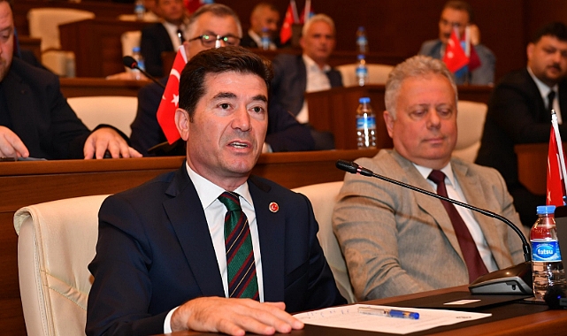 AHMET KAYA'DAN "ATATÜRK" TEPKİSİ!