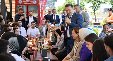 BAŞKAN GENÇ, SINAV ÖNCESİ GENÇLERİ YALNIZ BIRAKMADI