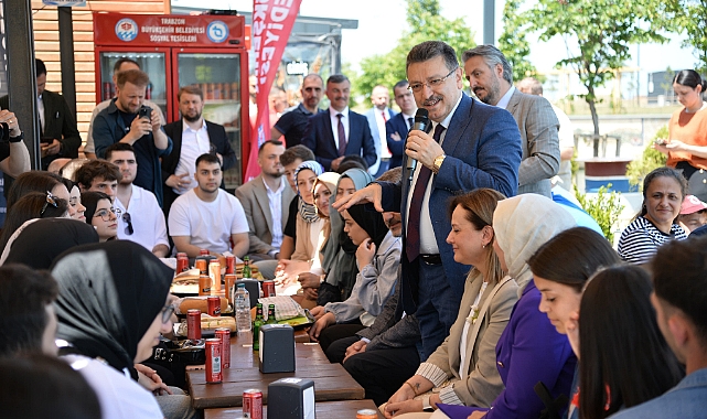 BAŞKAN GENÇ, SINAV ÖNCESİ GENÇLERİ YALNIZ BIRAKMADI