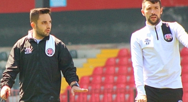 ELALEM GÖRÜYOR, BİZİMKİLER UYUYOR!