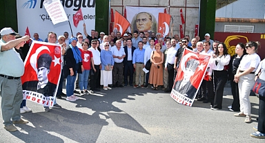 KAYA'DAN ATATÜRK RESMİNE SALDIRIYA SERT TEPKİ: SEN HAİNSİN, SEN ALÇAKSIN!