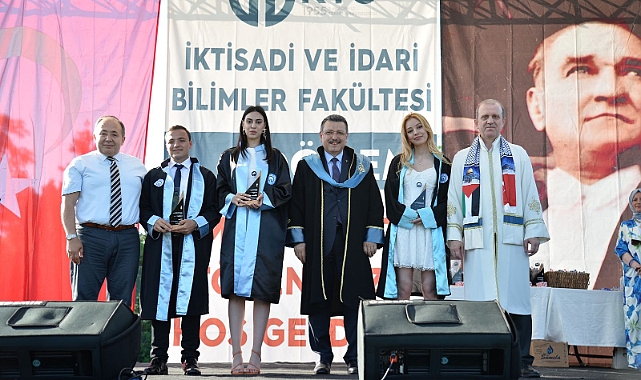 KTÜ'LÜ GENÇLER MEZUN OLDU!