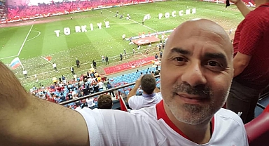 OLCAY SARAL'DAN, ATATÜRK FOTOĞRAFINA SALDIRIYA FLAŞ YORUM