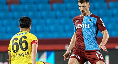 THOMAS MEUNİER KAFA KARIŞTIRDI