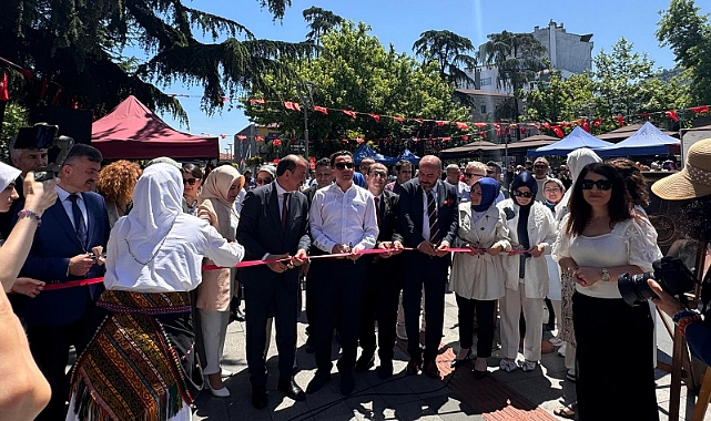 TRABZON'DA 'HAYAT BOYU ÖĞRENME HAFTASI' ETKİNLİKLERİ DÜZENLENDİ