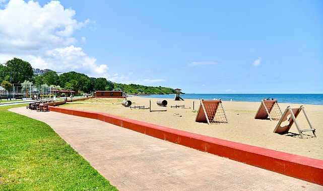 YALINCAK PLAJI TEMİZLENDİ