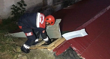 YAVRU KEDİNİN İMDADINA İTFAİYE EKİPLERİ YETİŞTİ