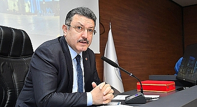 AHMET METİN GENÇ MURAT ZORLUOĞLU'NU TEBRİK ETTİ