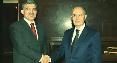 AHMET NECDET SEZER YOK ABDULLAH GÜL'E VAR