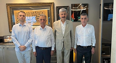 AHMET NUR ÇEBİ MEMLEKETİ ARAKLI İÇİN KOLLARI SIVADI