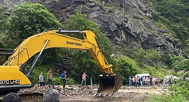 ARAKLI'DA SAĞANAK YAĞIŞ HEYELANA NEDEN OLDU