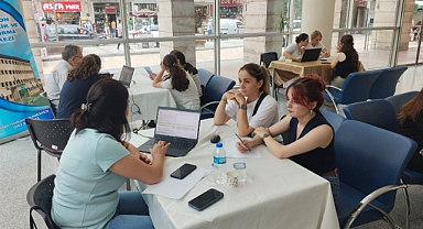 BÜYÜKŞEHİR'DEN ÜNİVERSİTE ADAYLARINA DANIŞMANLIK DESTEĞİ