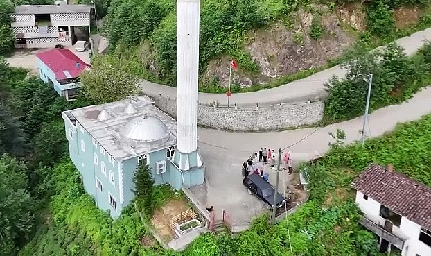 CAMİ VAR İMAM YOK!