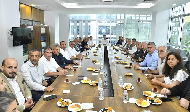 CHP'Lİ BELEDİYE BAŞKANLARI ORTAHİSAR'DA TOPLANDI