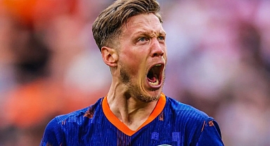 FIRTINA WEGHORST İLE EL SIKIŞTI