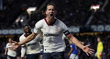 GOLCÜ TRANSFERİNDE FLAŞ GELİŞME... LUUK DE JONG İDDİASI...