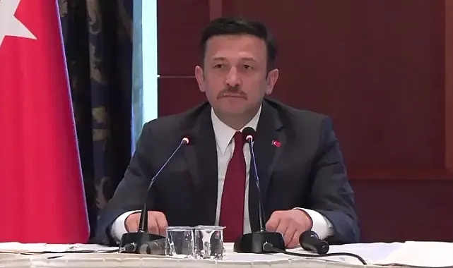 HAMZA DAĞ  CHP'YE YÖNELİK ELEŞTİRİLERDE BULUNDU