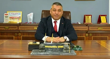 KENDİN GÖRÜŞÜNDEN OLMAYAN HERKESE ZULÜM EDİYOR!