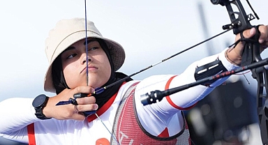 MİLLİ SPORCU ELİF BERRA GÖKKIR, PARİS'TE TARİH YAZDI