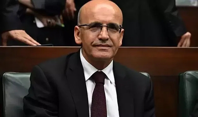 MOODY'S TÜRKİYE'NİN KREDİ NOTUNU ARTIRDI