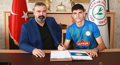 RİZESPOR'DA BULJUBASİC İMZAYI ATTI