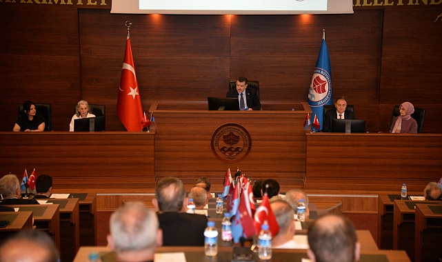 TRABZON BELEDİYE MECLİSİNDE 'KATI ATIK' TOPLAMA KRİZİ