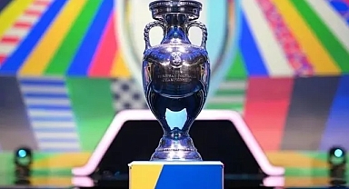 TÜRKİYE'NİN RAKİBİ HOLLANDA (TÜRKİYE -2 AVUSTURYA -1)