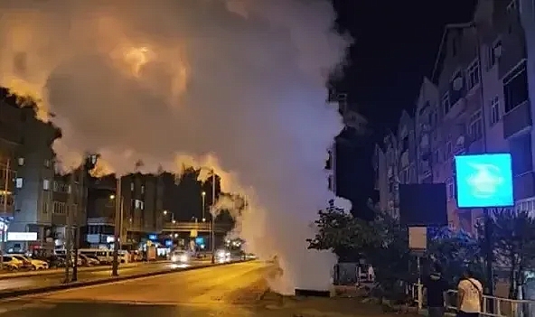 ZONGULDAK EREĞLİDE GÖRÜLEN BUHAR NE? EREĞLİ'DE PATLAMA