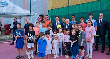 30 AĞUSTOS TENİS TURNUVASININ KAZANANLARI BELLİ OLDU