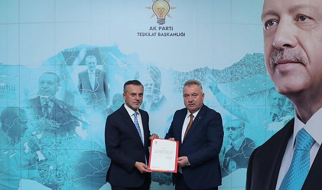 AK PARTİ RİZE İL BAŞKANI KATMER MAZBATASINI ALDI