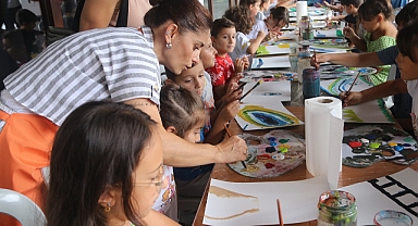 AKÇAABAT'TA ÇOCUKLAR HAYALLERİNİ TUVALLERE YANSITTILAR