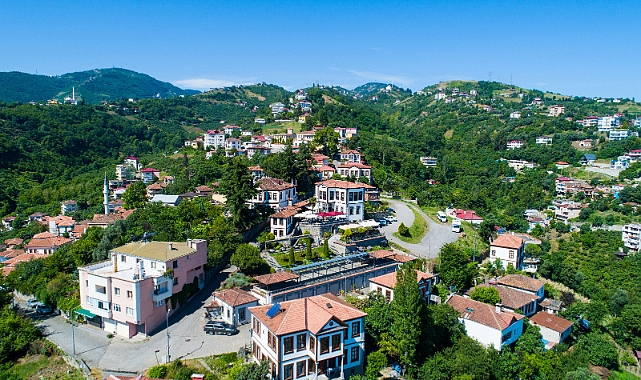 AKÇAABAT'TA DOĞA VE TARİH İÇ İÇE