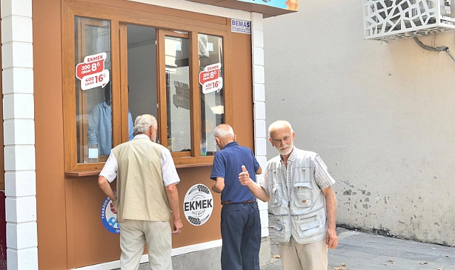 AKÇAABAT'TA İNDİRİMLİ EKMEK SATIŞI BAŞLADI