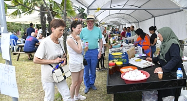 AKOLUK KÖY ÜRÜNLERİ PAZARINA BÜYÜK İLGİ 