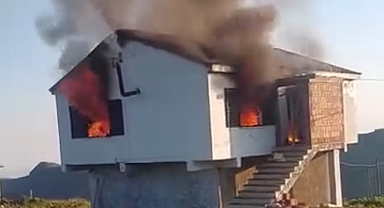 ARAKLI'DA BÜYÜK ACI... YANGINDA 3 KİŞİ HAYATINI KAYBETTİ